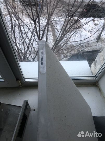 Вытяжка Electrolux