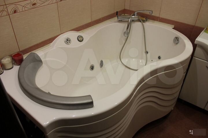 2-к. квартира, 70 м², 7/9 эт.