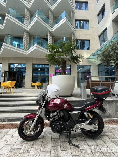 Honda CB400SF