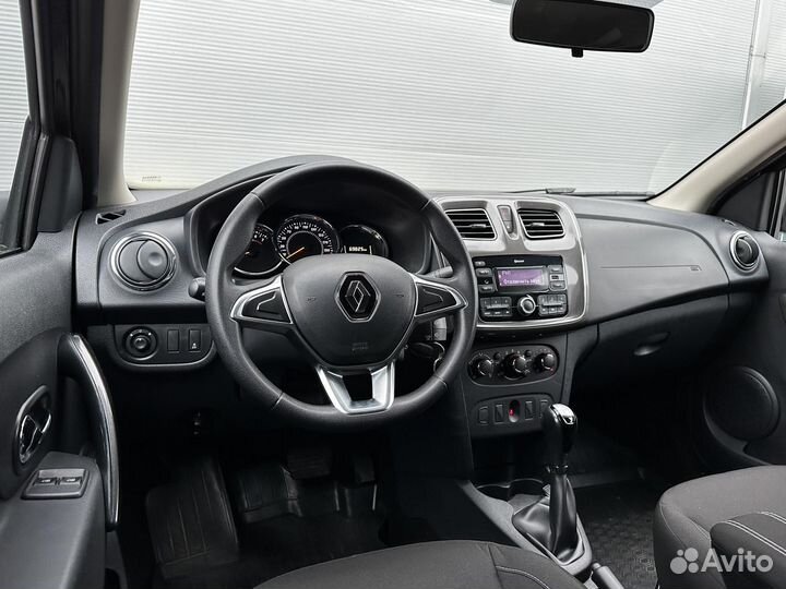 Renault Logan Stepway 1.6 CVT, 2020, 69 825 км