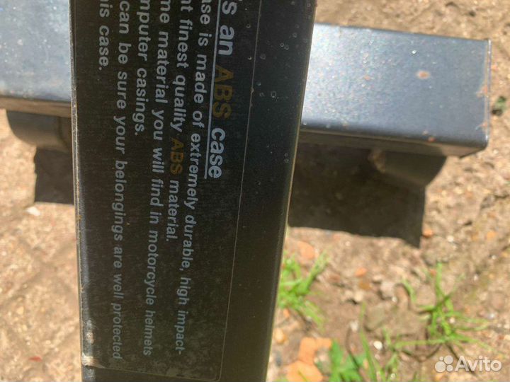 Стойка для техники на колесах