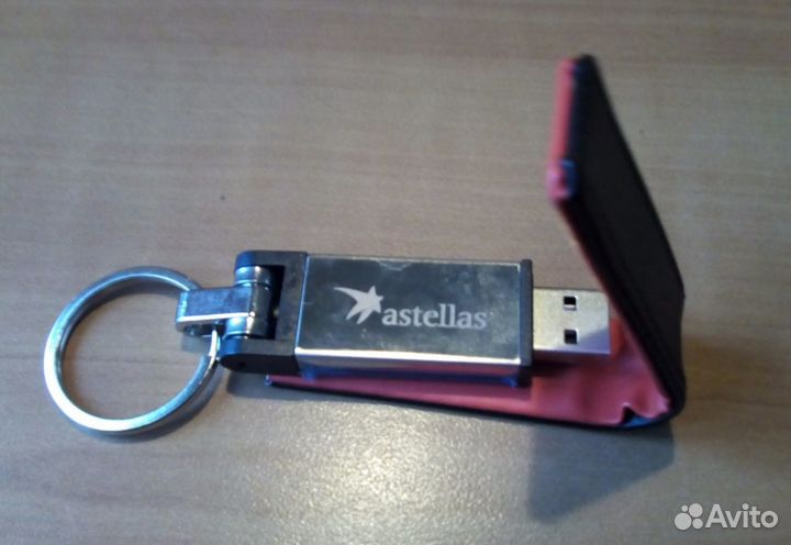 Флэшка + ключница,PowerBank 2500 miah