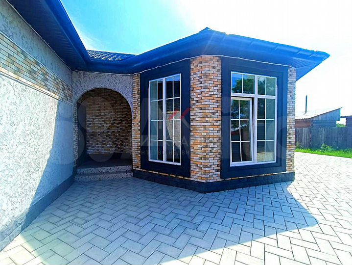 Дом 140 м² на участке 6 сот.