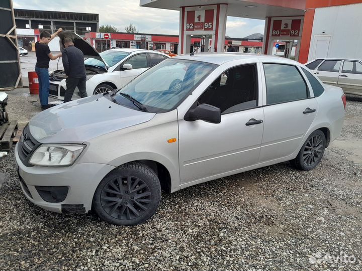 LADA Granta 1.6 МТ, 2012, 190 000 км