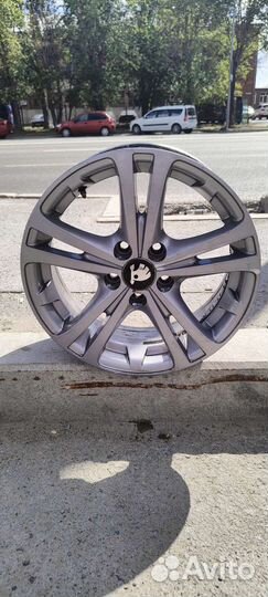 Диск литой r 15 5x100