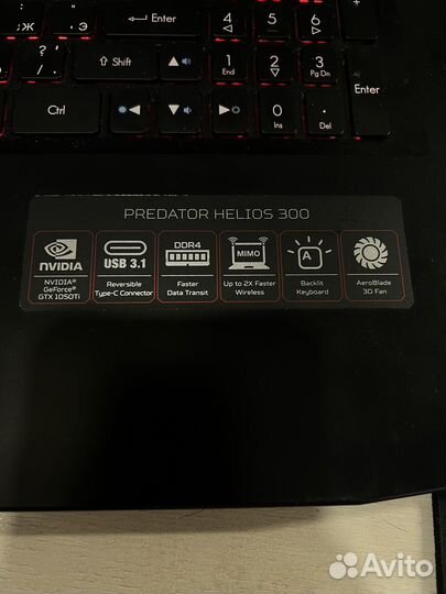 Acer predator helios 300 ph317-52-779K