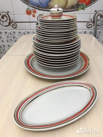 Сервиз столовый