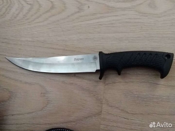 Нож туристический Варан