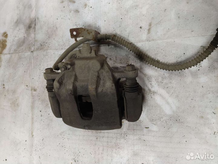 Суппорт тормозной передний правый Hyundai Solaris