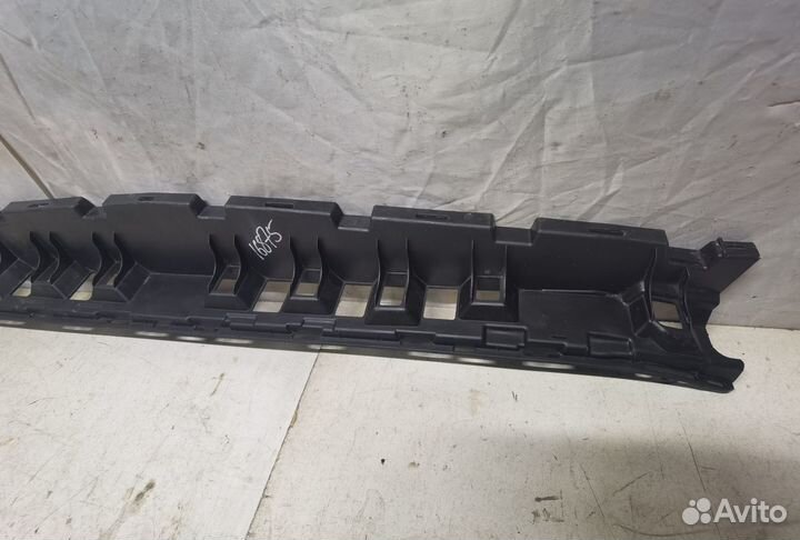 Кронштейн переднего бампера Mercedes Benz GLC-Clas