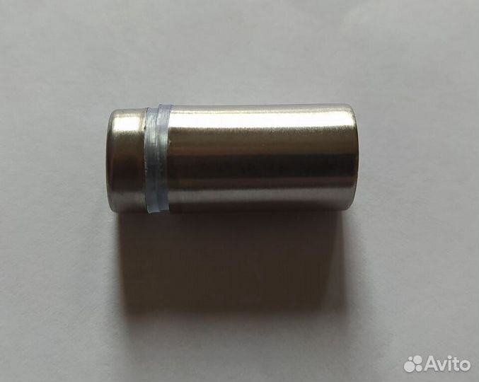 Дистанционный держатель для стекла, зеркал