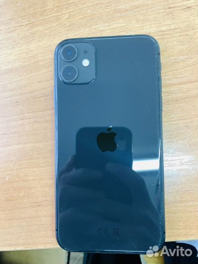 iPhone 11, 64 ГБ