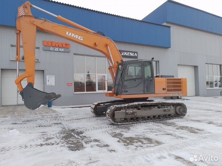 Гусеничный экскаватор UMG E225LC, 2022