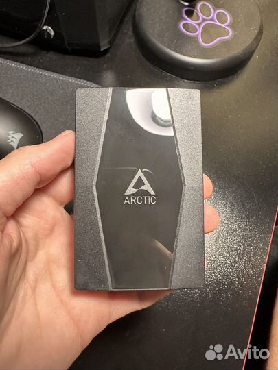 Контроллер вентиляторов Arctic 10 портов