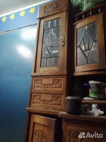 Старинный буфет