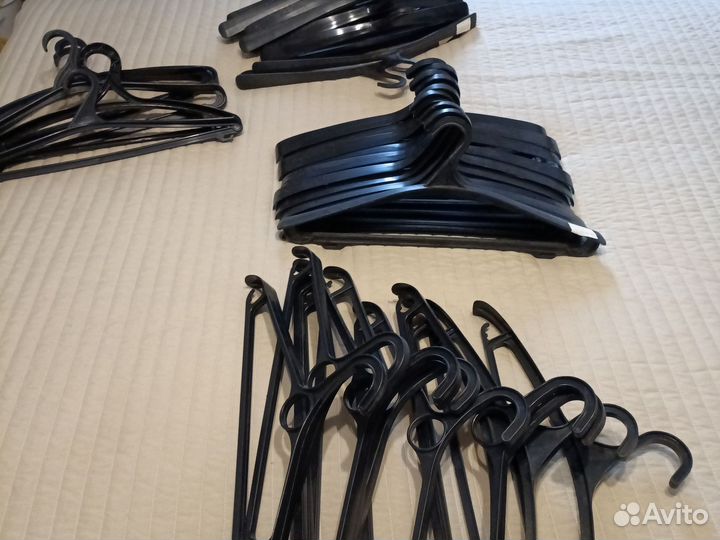 Вешалки плечики