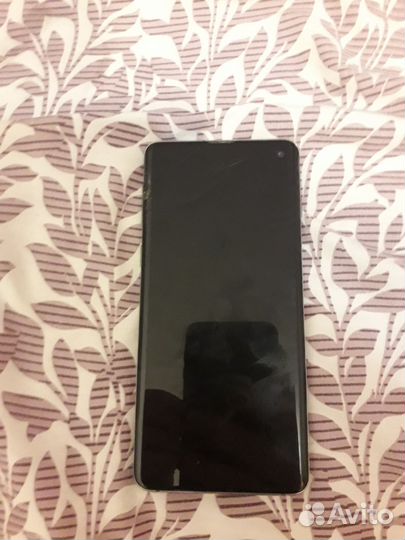 Samsung Galaxy S10, 8/128 ГБ