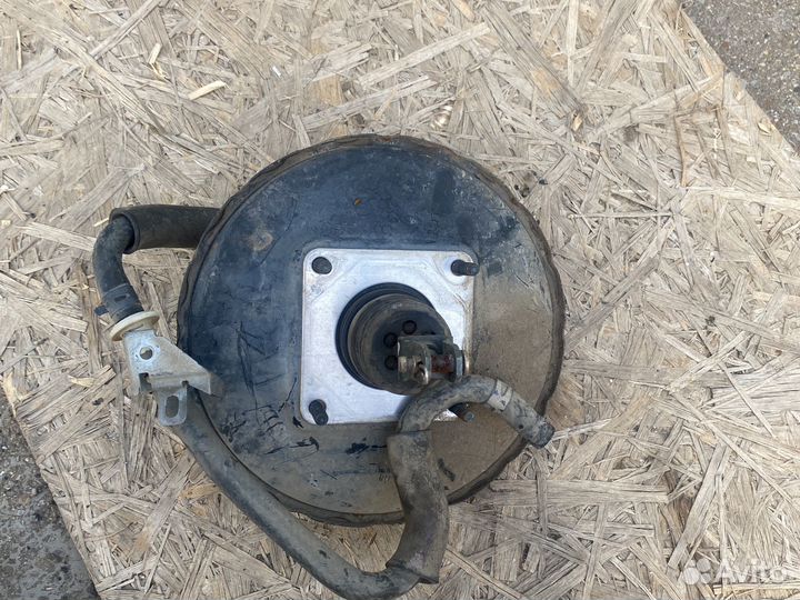 Вакуумный усилитель тормозов toyota ae100