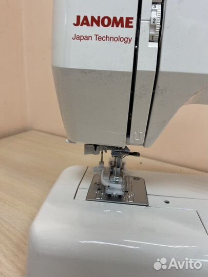Швейная машина Janome Jasmin 25