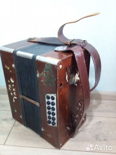 Гармонь русского строя