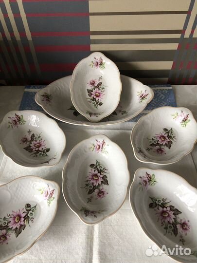 Сервиз столовый. Блюдо, салатники