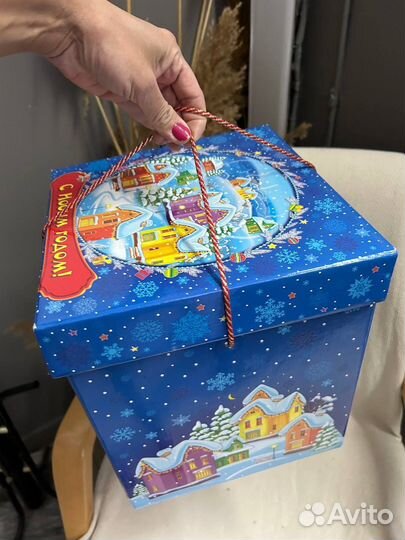 Коробки для новогодних подарков