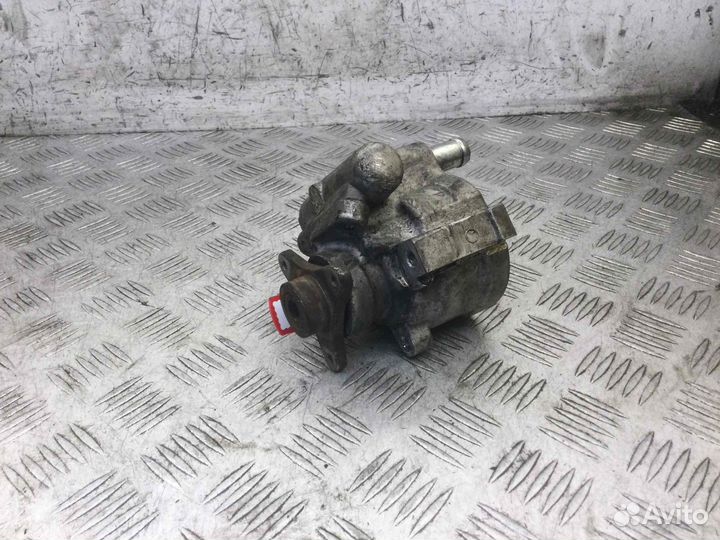 Насос гидроусилителя руля Опель Мовано G9u724