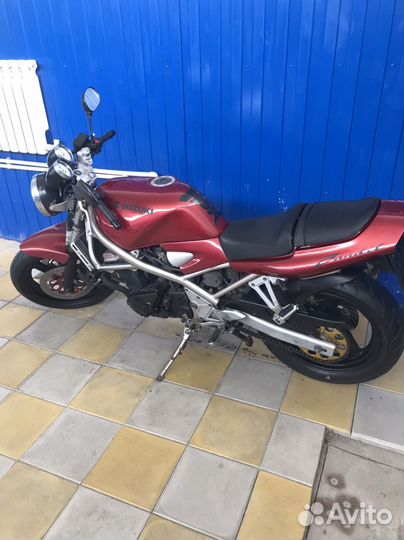 Suzuki bandit 400