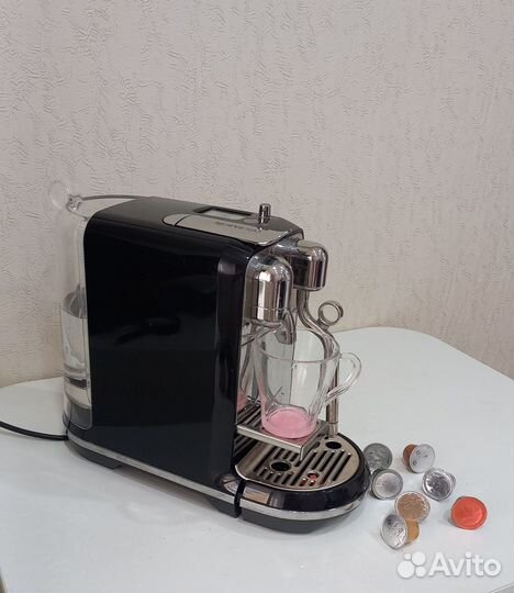 Капсульная кофемашина Bork C730BK