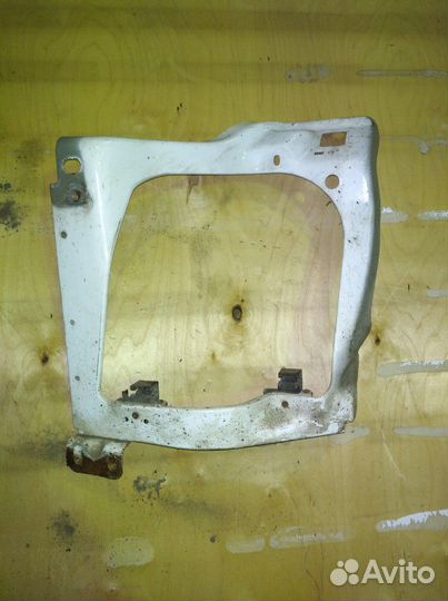 Кронштейн крепление фары Форд Транзит 2006-2014