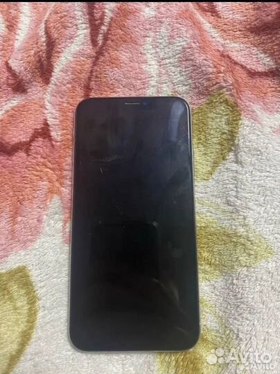 iPhone X, 64 ГБ