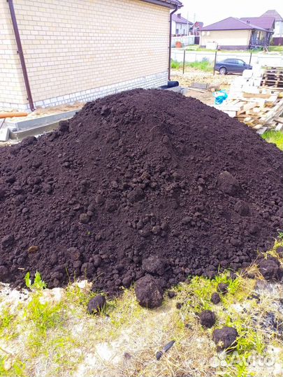 Навоз, земля, верхний слой