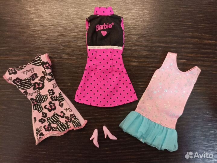Лот одежды для барби маттел
