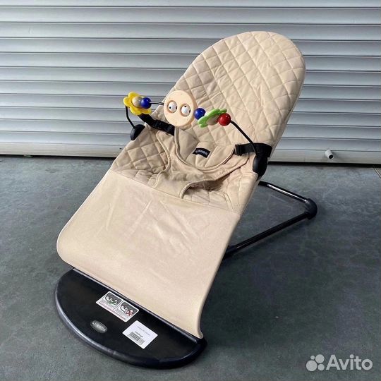 Шезлонг детский новый