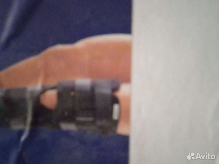 Усиленный наколленный сустав