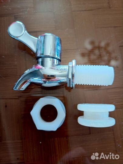 Краник - диспенсер для банки