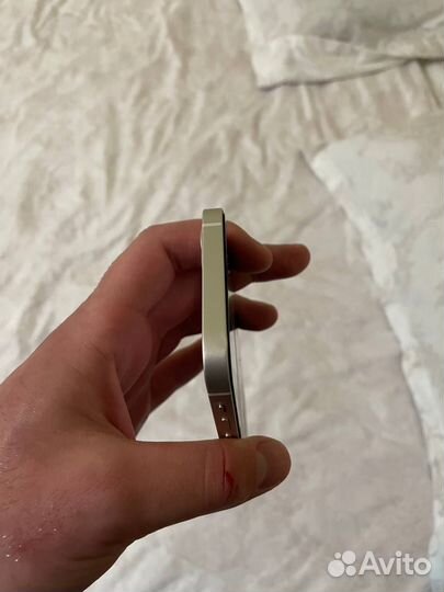 iPhone 12, 64 ГБ