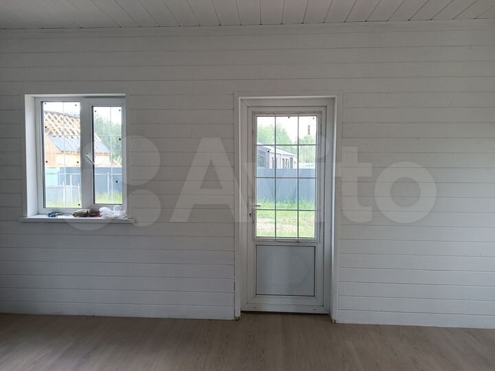 Дом 141 м² на участке 7 сот.