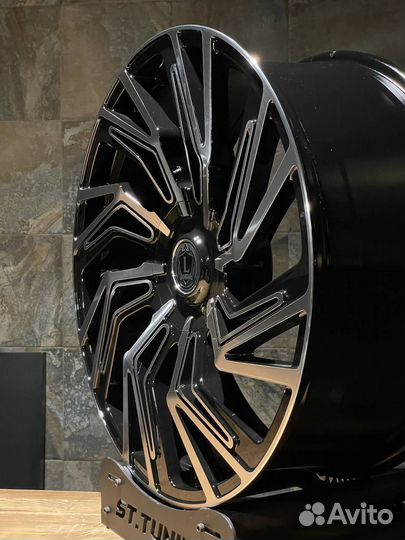 Диски Luxx Wheels R22 5x139,7 5x127