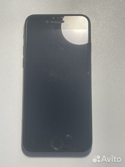 iPhone SE (2020), 128 ГБ