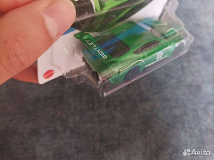 Hot wheels машинки