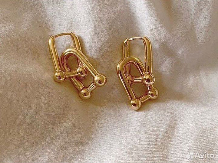 Новые Уkpaшения. Горячий тренд