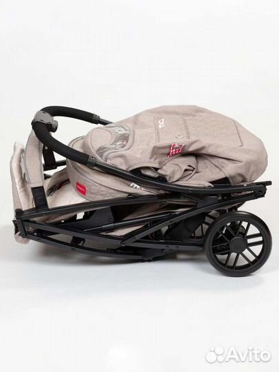 Коляска прогулочная на гарантии