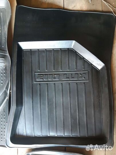 Автомобильные коврики бу резиновые Лада Гранта