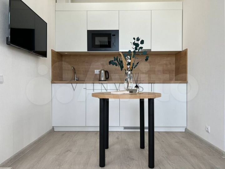 Гостиничный бизнес, Толстого / Подлужная