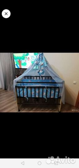 Детская кроватка