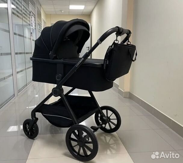 Коляска 2 в 1 новая « LuxMom » A2