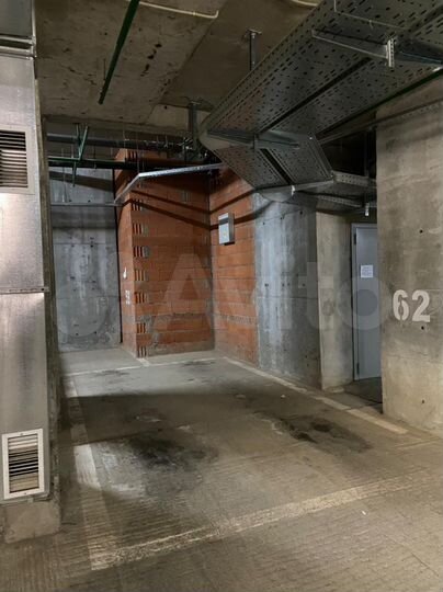 Машиноместо, 18 м²