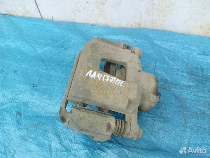 Передний левый тормозной суппорт Chevrolet Lacetti