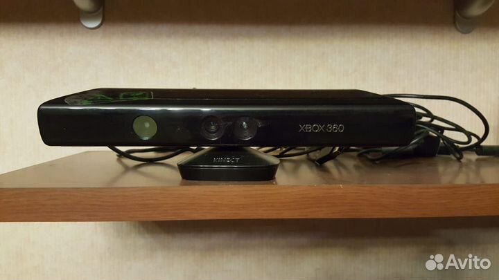 Продам игровую приставку Xbox 360